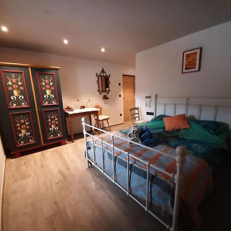 Haus Fels Bed and Breakfast Sluderno Eksteriør billede